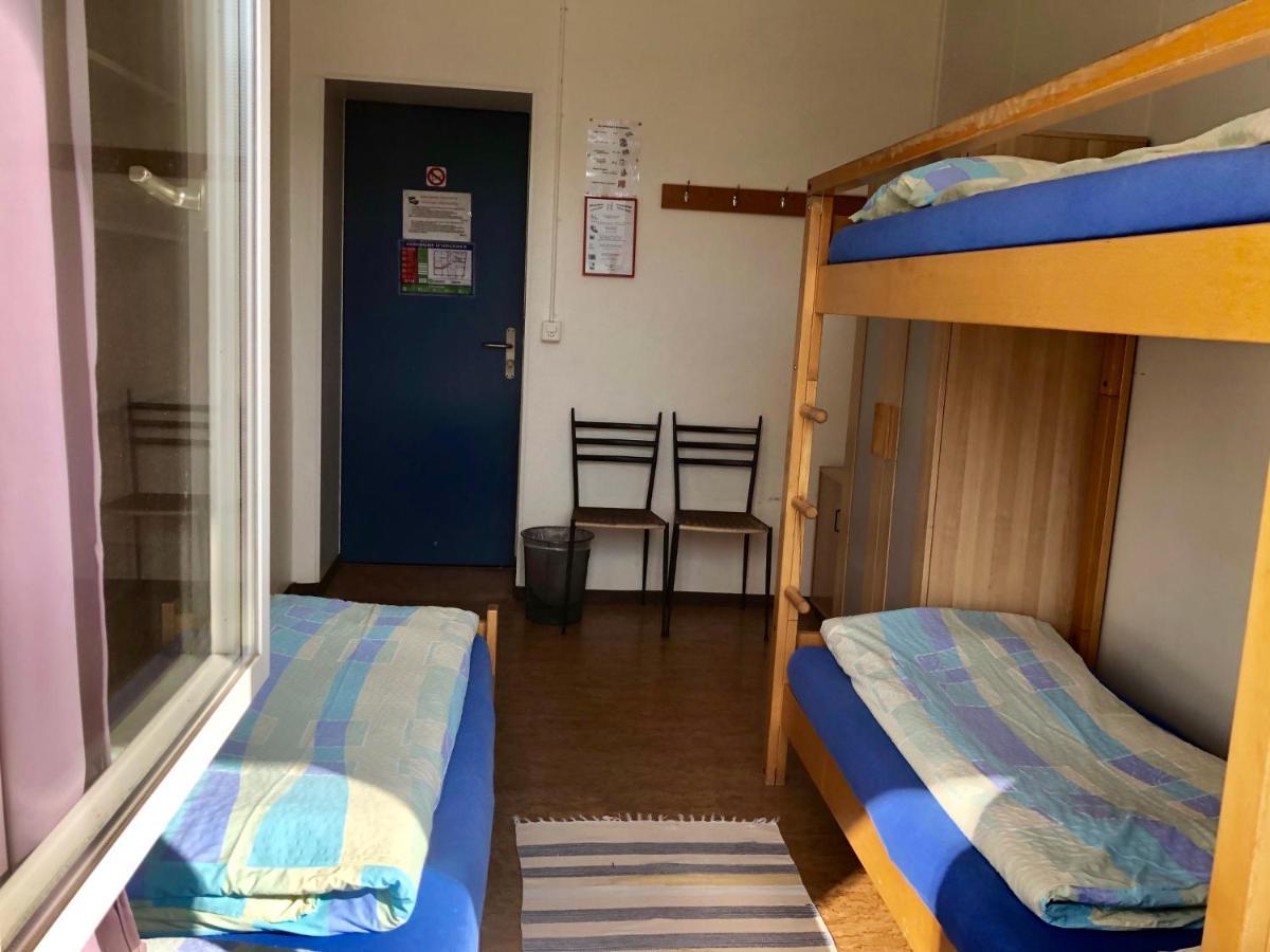 Auberge Pour Tous 瓦洛尔布 外观 照片