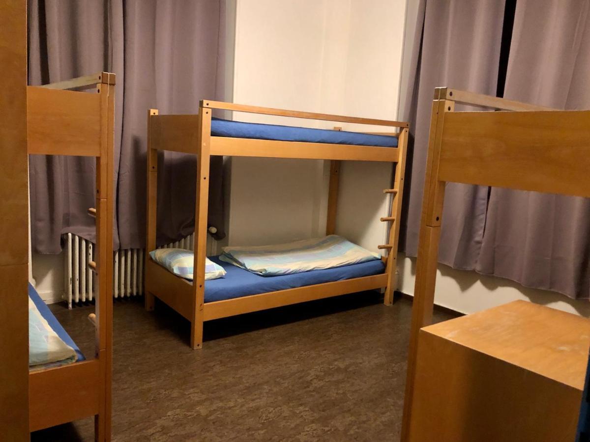 Auberge Pour Tous 瓦洛尔布 外观 照片
